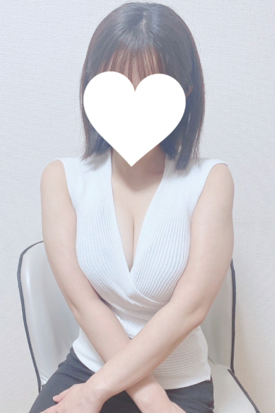 星川ななせ